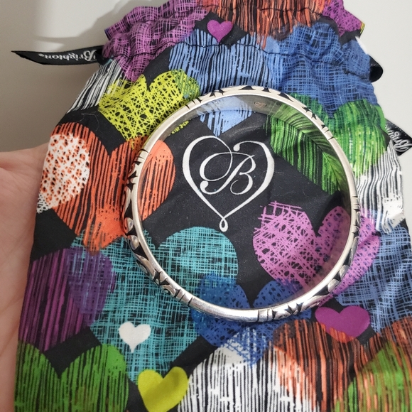 BRIGHTON Bangle Bracelet EUC with Drawstring pouch - Picture 4 of 12